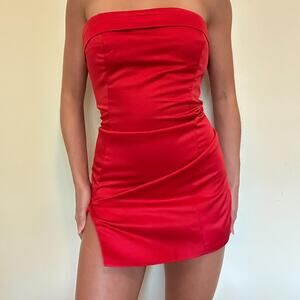 Runaway the label red